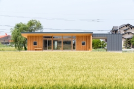 神埼の家